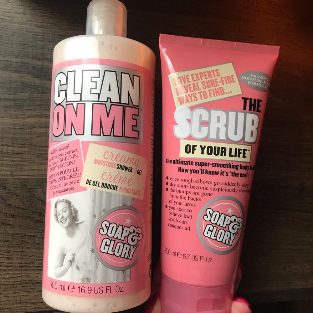 NEW Soap & Glory Set